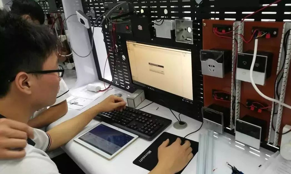 安装调试工程师